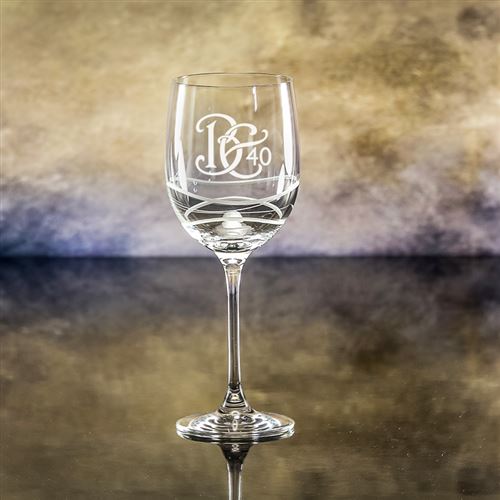 Crystal Engraved Wavy Wine Glass