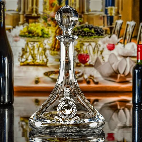 Plain Crystal Engraved Oxford Ship's Decanter